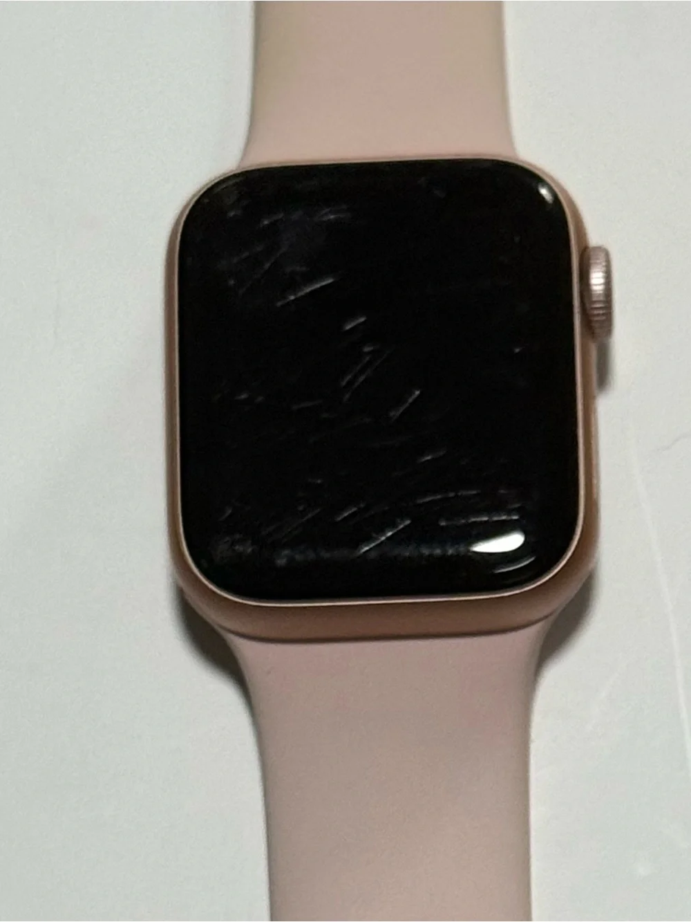 Apple Light Pink Silicone Smartwatch with Rose Gold Case